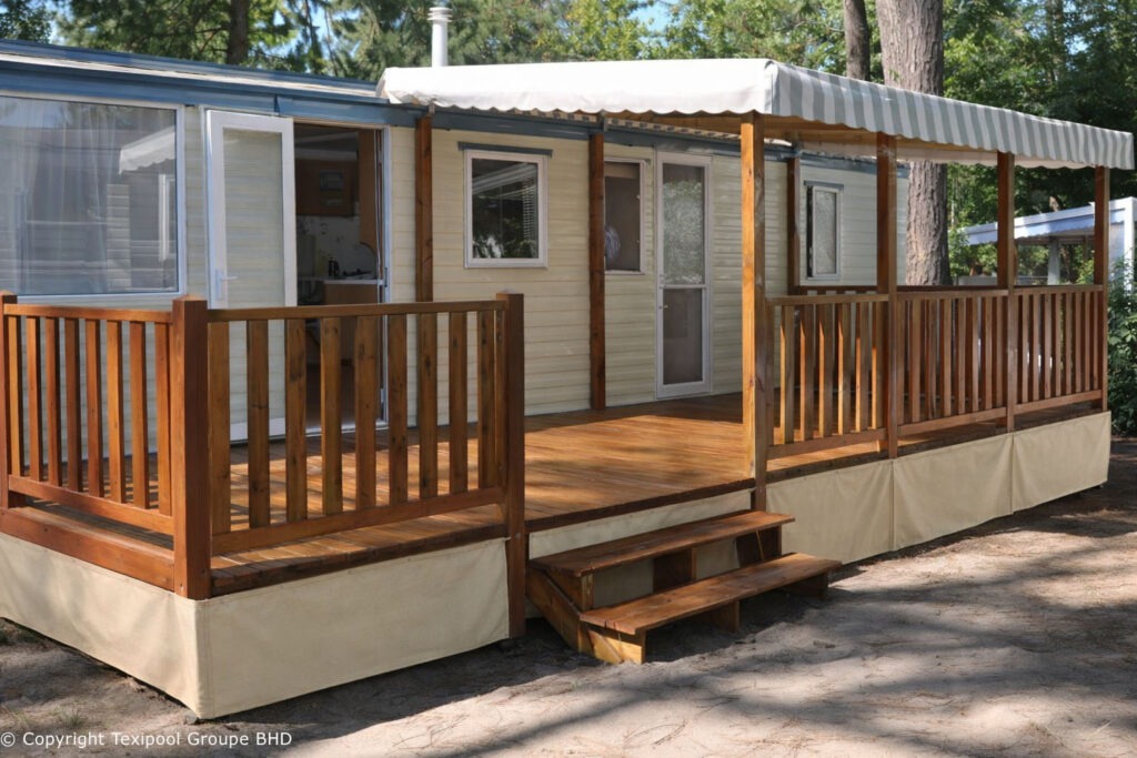 Bâche soubassement terrasse mobil home